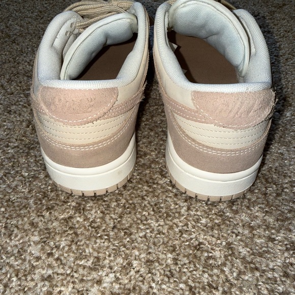 Nike Women’s Dunk Low SE “Sandrift” - Picture 4 of 4